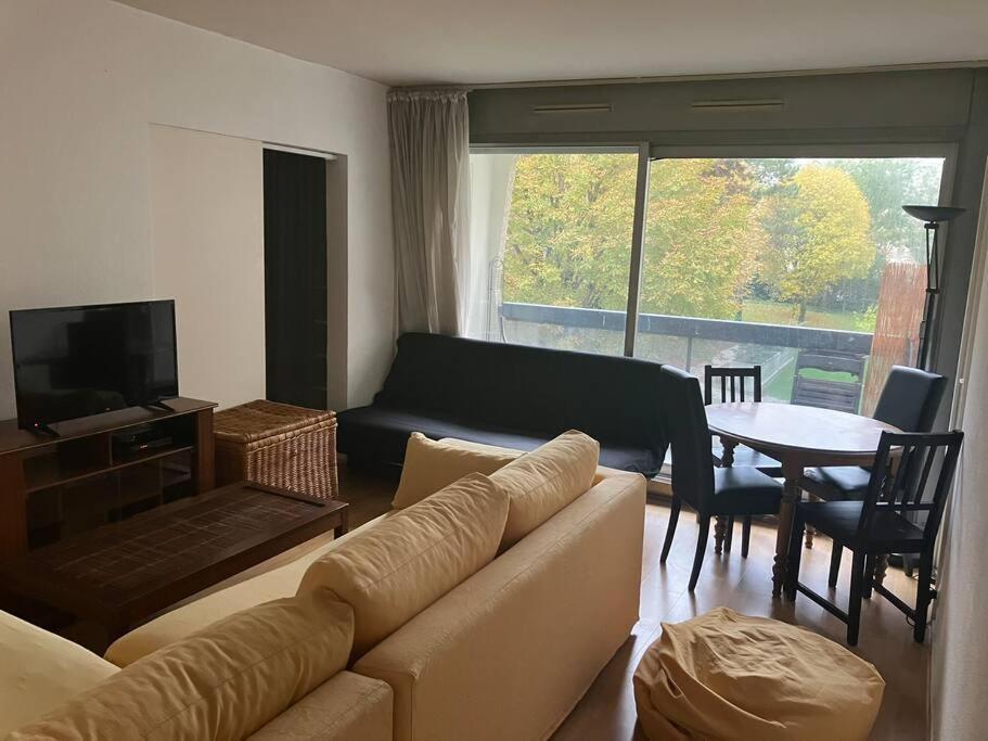 Apartamento Cozy Flat In La Defense Courbevoie Exterior foto